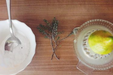 diy salt and thyme body scrub