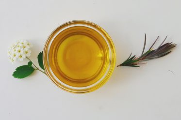 neem oil skin benefits