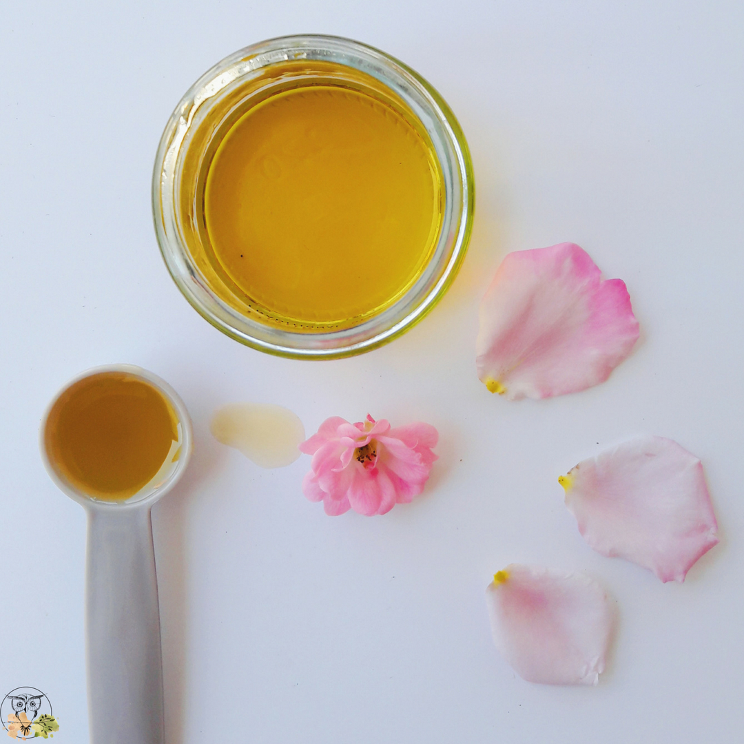 Does Rosehip Oil Really Minimize Acne Scars? Here's What You Need To ...